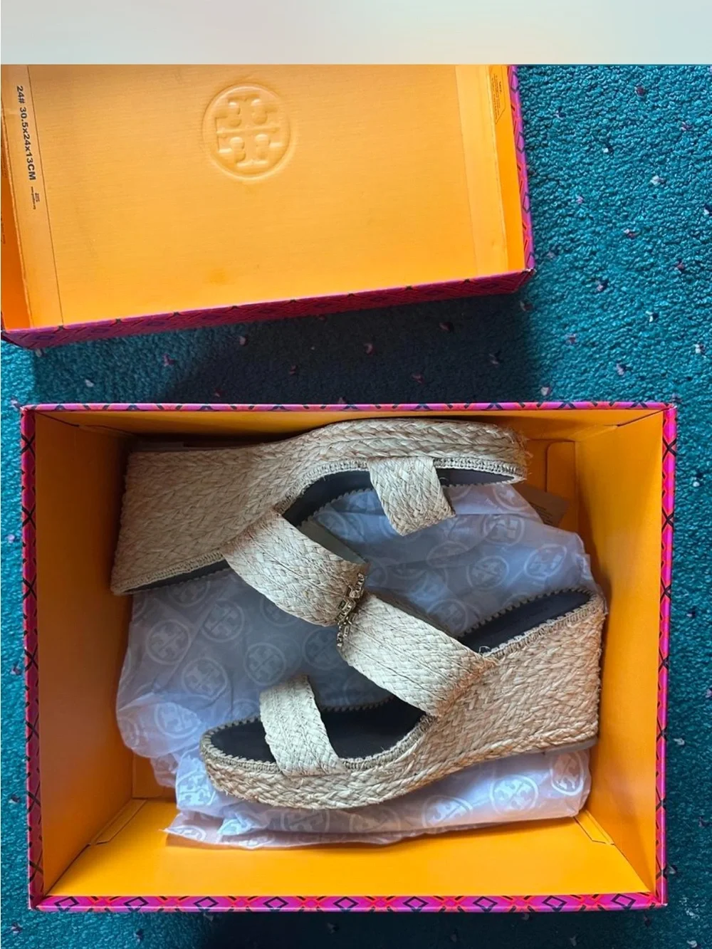 Tory Burch tory burch